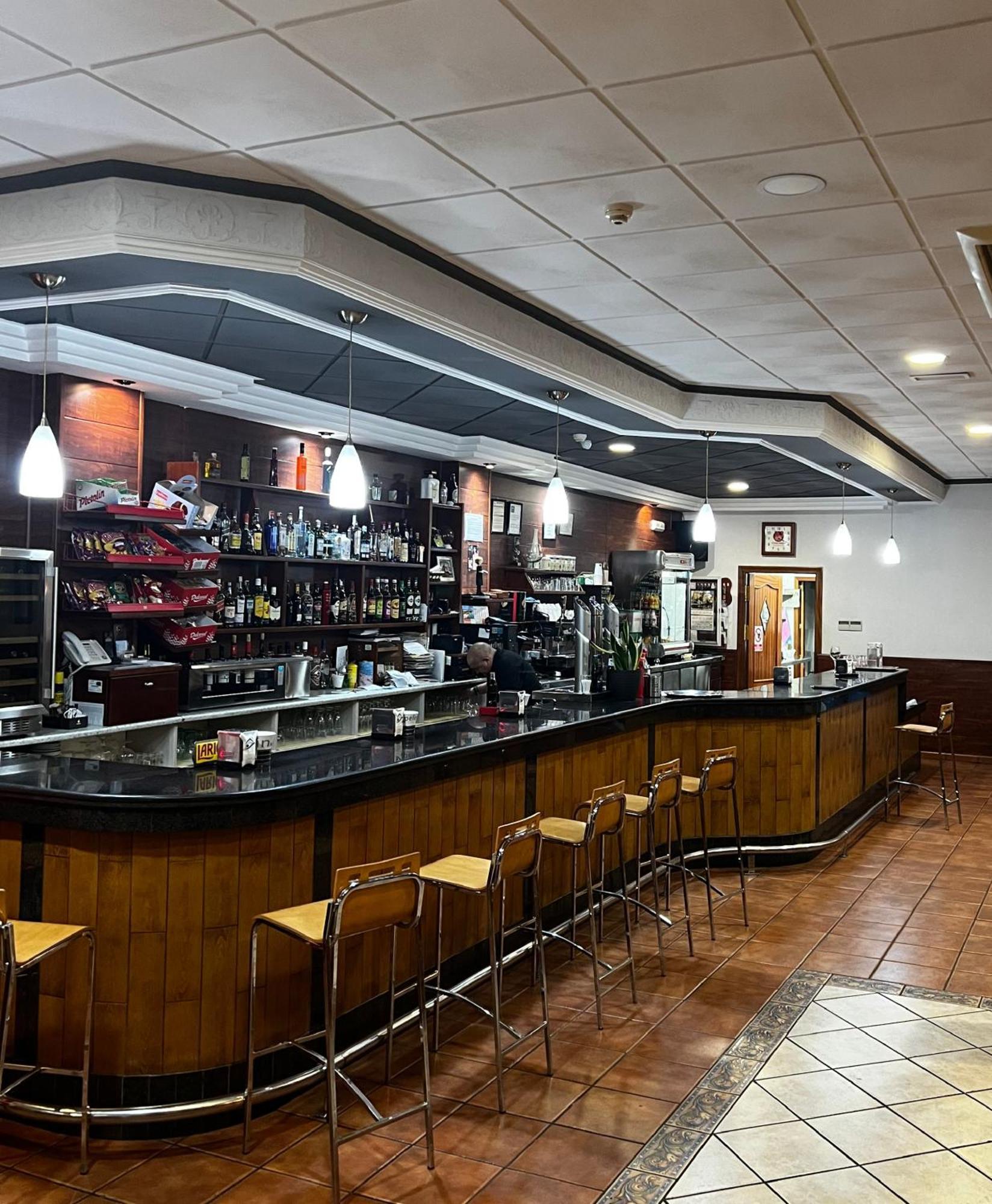 Hotel Ciudad Pozo Alcón Εξωτερικό φωτογραφία