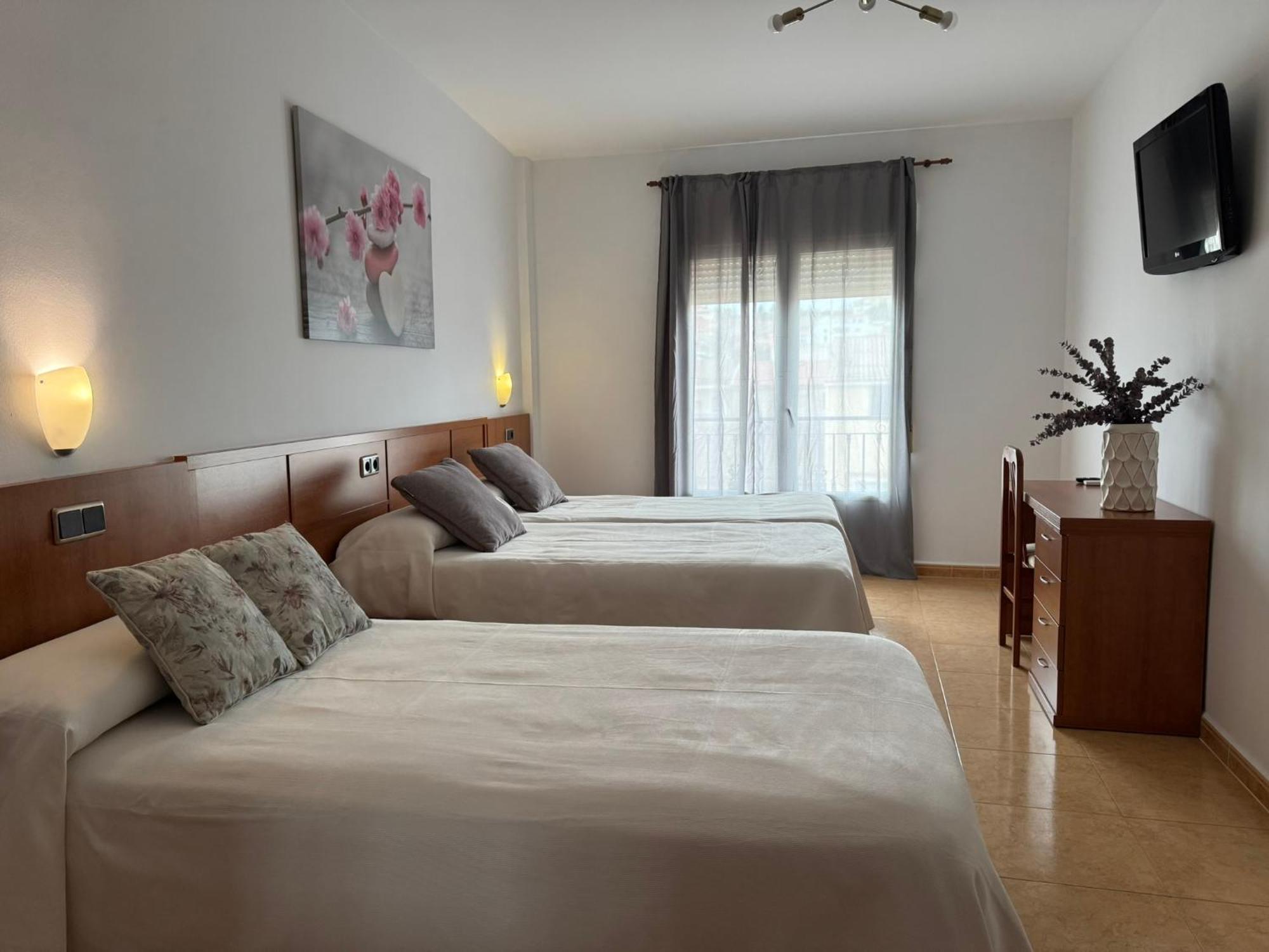 Hotel Ciudad Pozo Alcón Εξωτερικό φωτογραφία