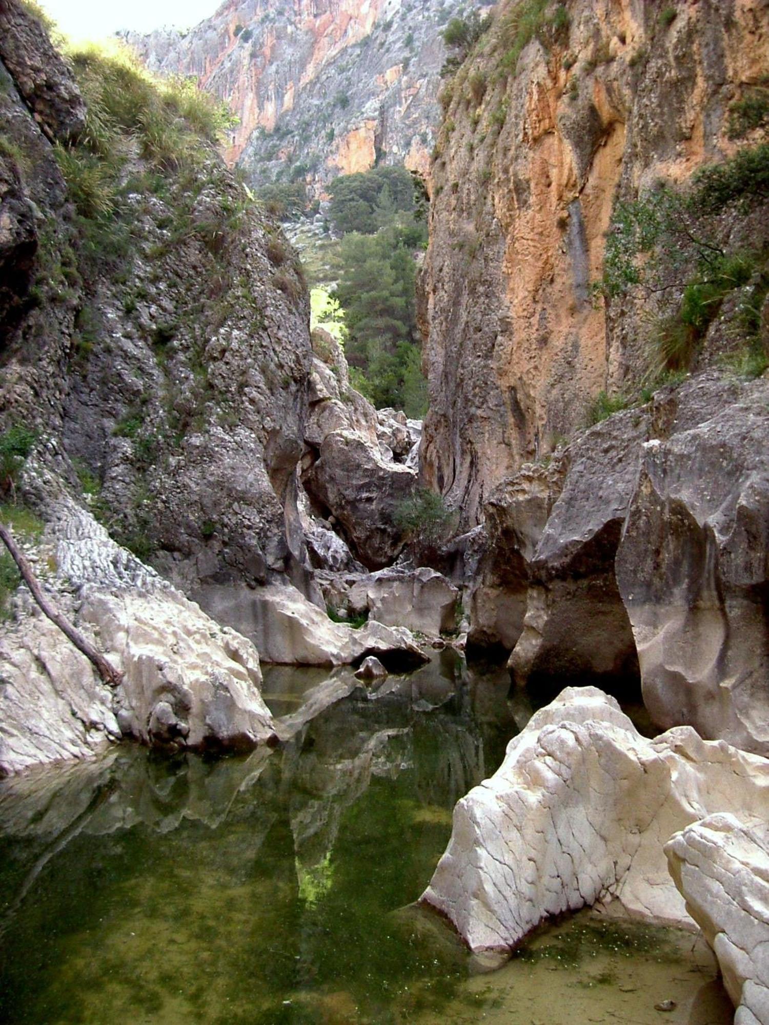 Hotel Ciudad Pozo Alcón Εξωτερικό φωτογραφία